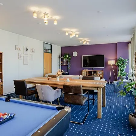 아파트 150 M² Unterkunft Mit Billard, Kicker & Parkplatz *